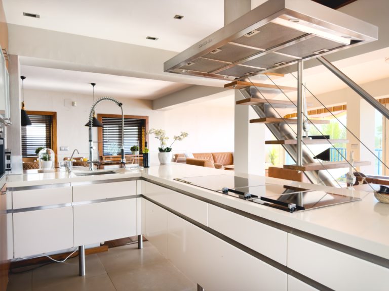 Cocina con isla central